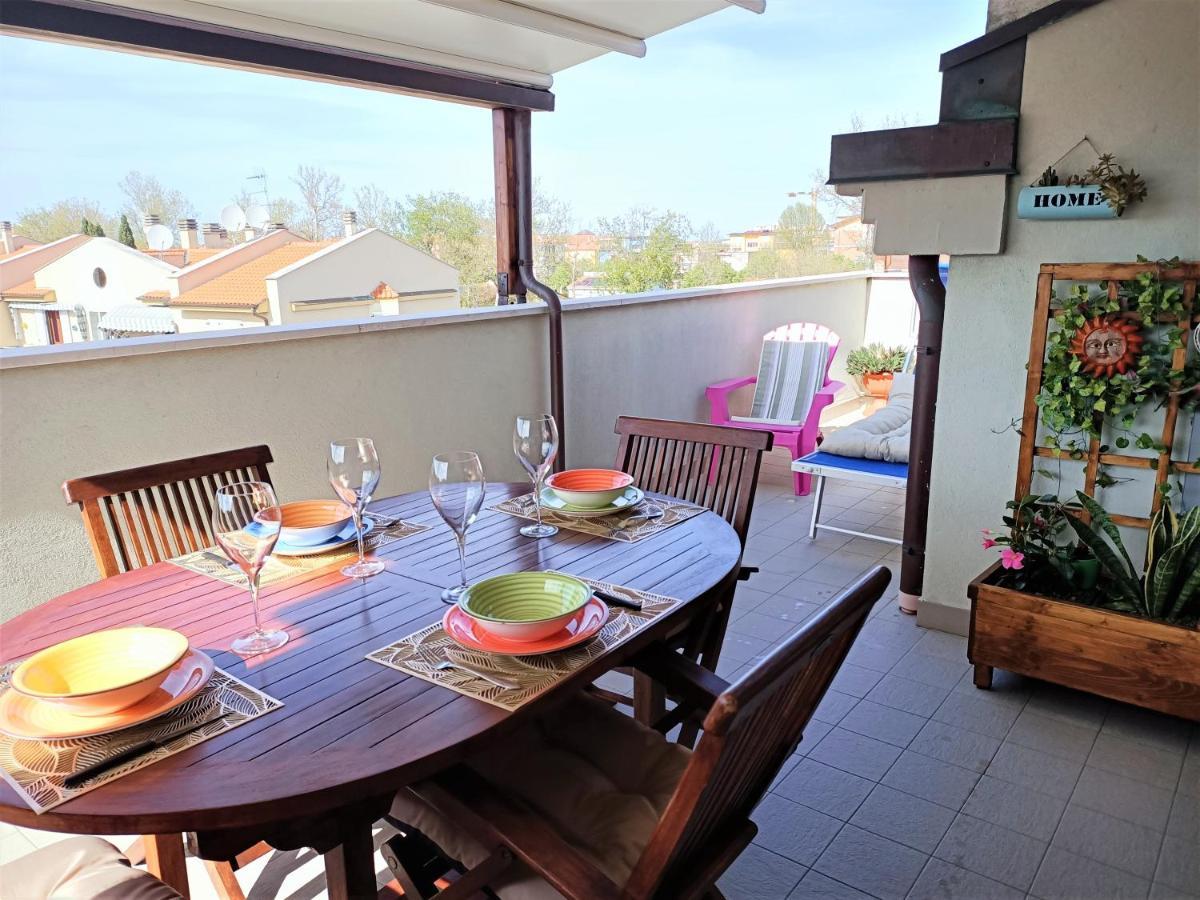 Apartamento Nel Blu Dipinto Di Blu Porto Recanati Exterior foto